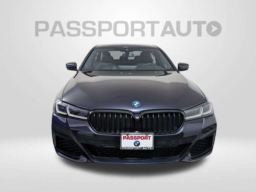 Certified 2023 BMW 530e xDrive w/ Premium Package AWD/4WD image 12
