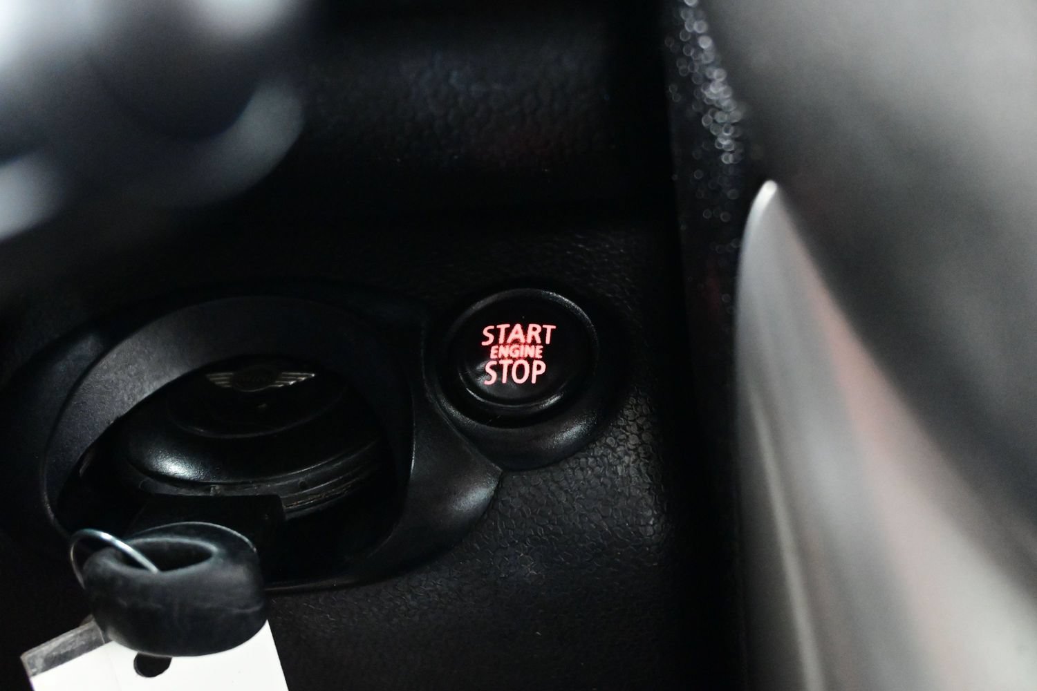 Used 2012 MINI Cooper Countryman FWD image 21
