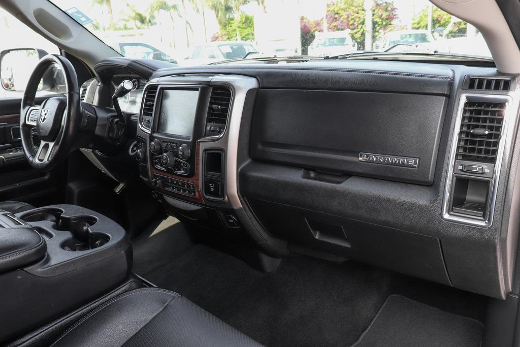 Used 2017 RAM 2500 Laramie w/ Sport Appearance Group AWD/4WD image 34