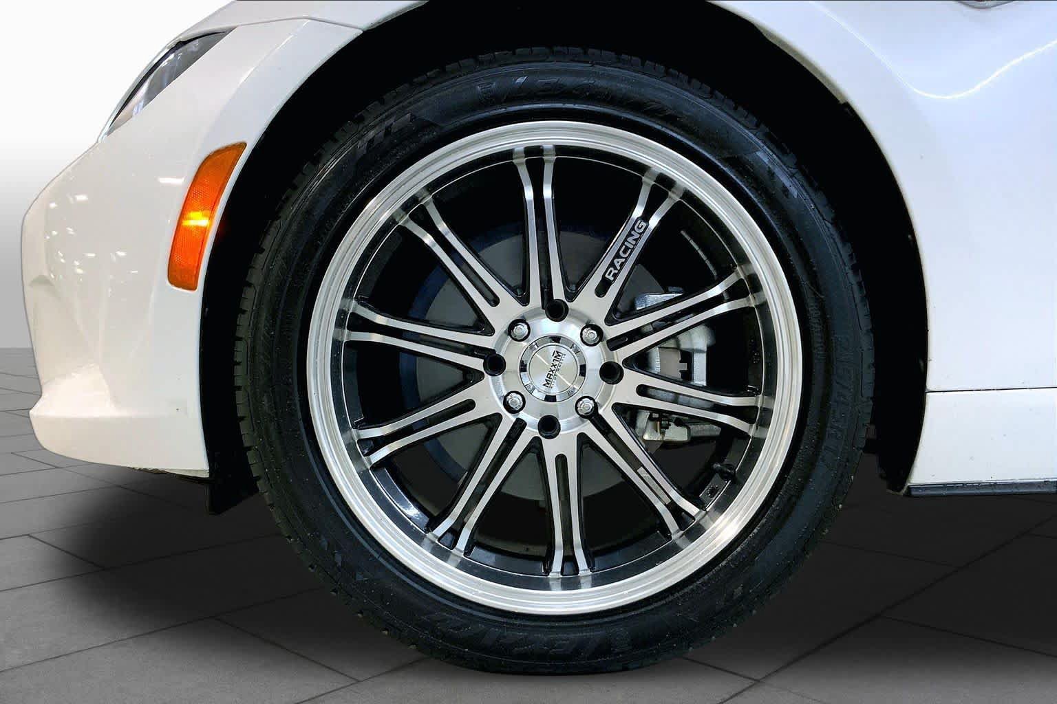 Used 2023 MAZDA MX-5 Miata Grand Touring RWD image 10