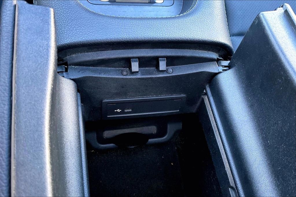 Used 2022 Mercedes-Benz GLS 450 4MATIC image 16