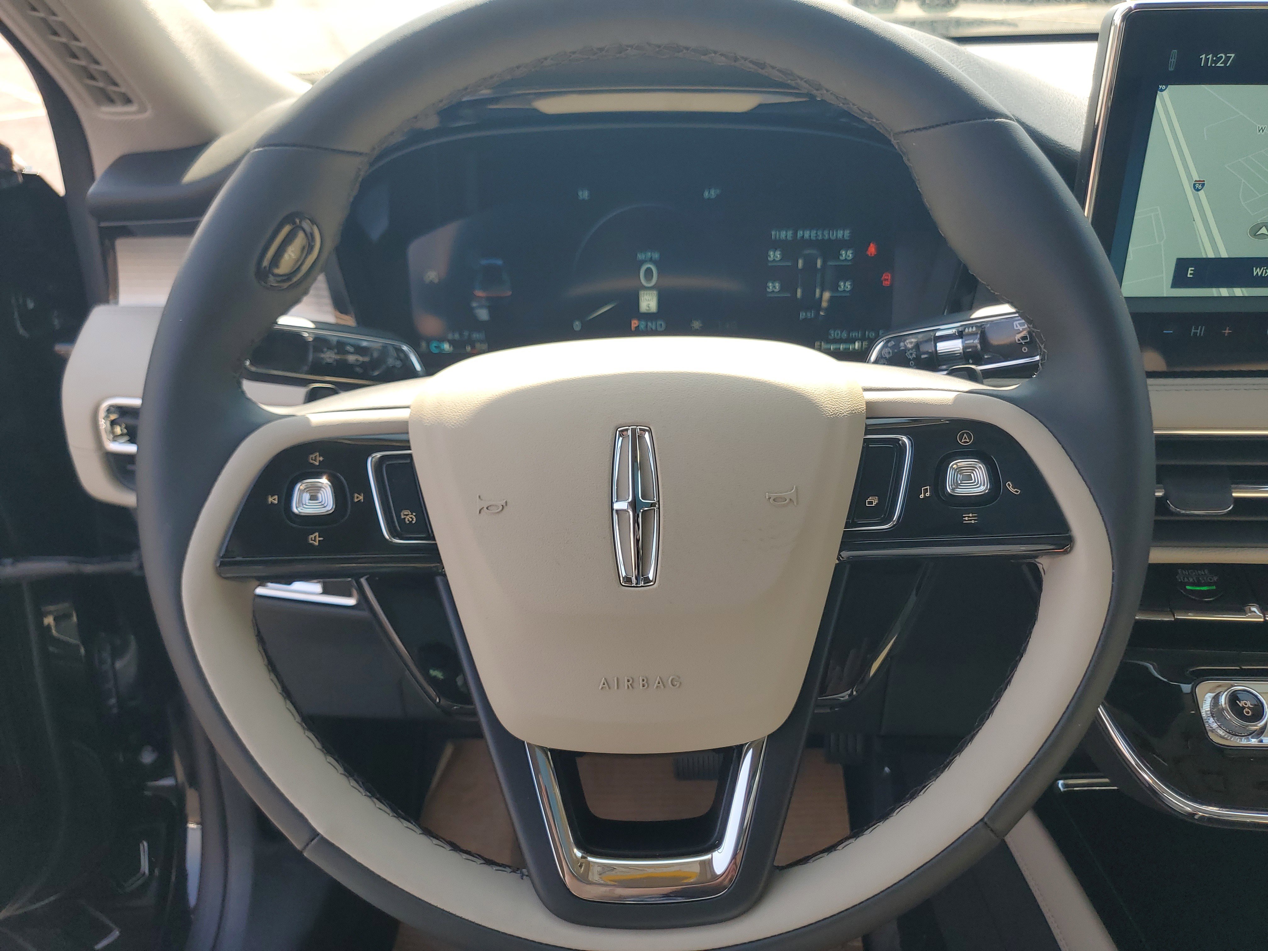 New 2026 Lincoln Corsair Premiere AWD/4WD image 16
