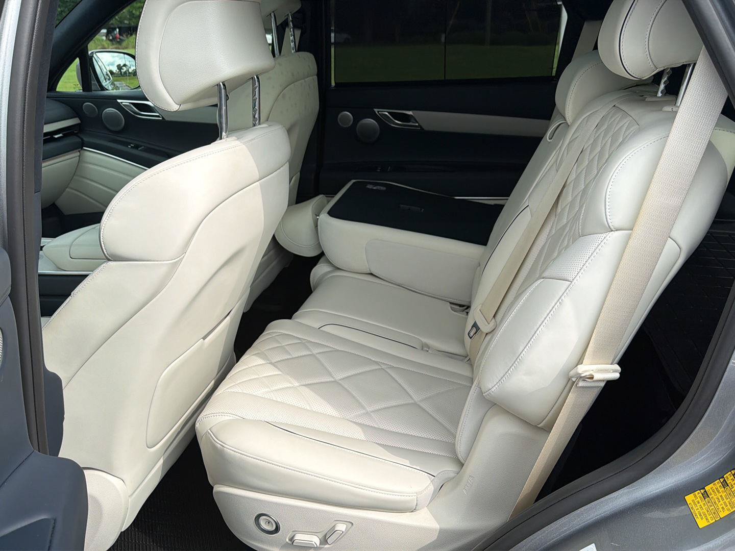 Used 2025 Genesis GV80 3.5T Prestige AWD/4WD image 11