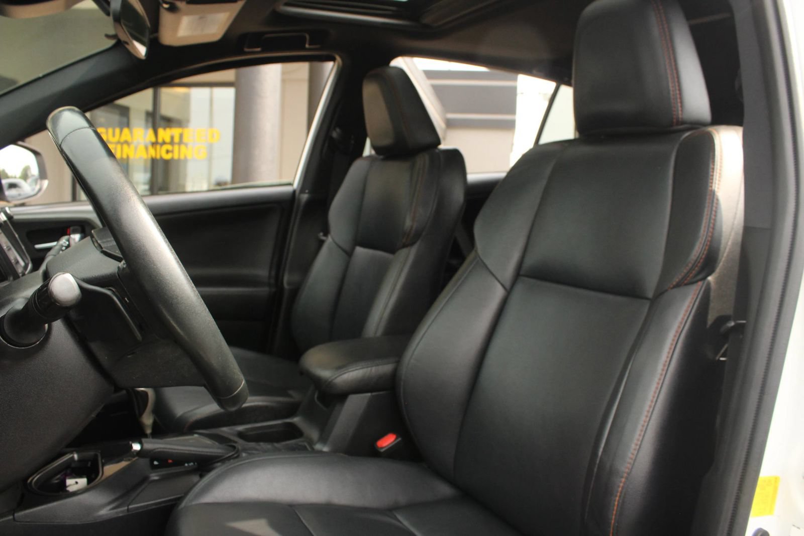 Used 2014 Toyota RAV4 XLE AWD/4WD image 15