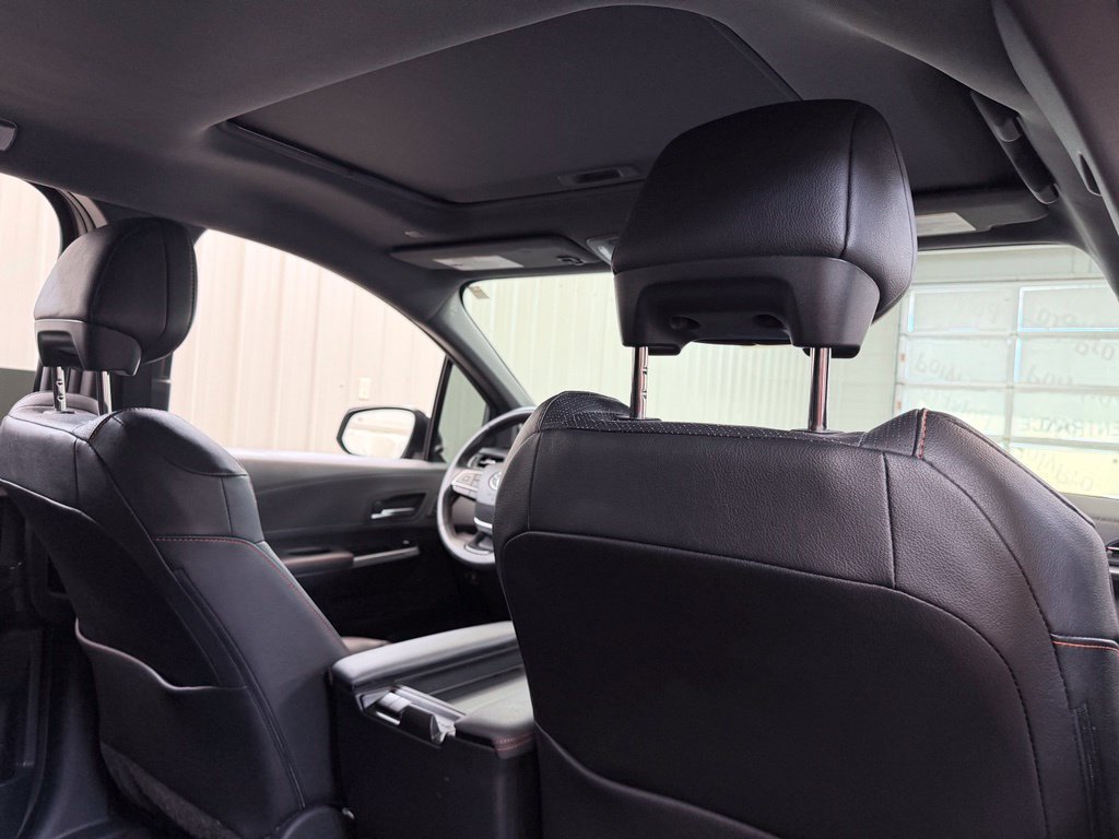 Used 2024 Toyota Sienna XSE w/ XSE Premium Package AWD/4WD image 28