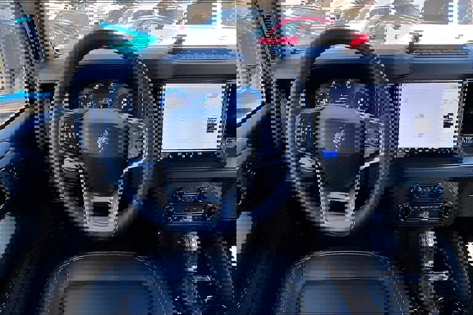 Certified 2025 Ford Bronco Badlands image 8