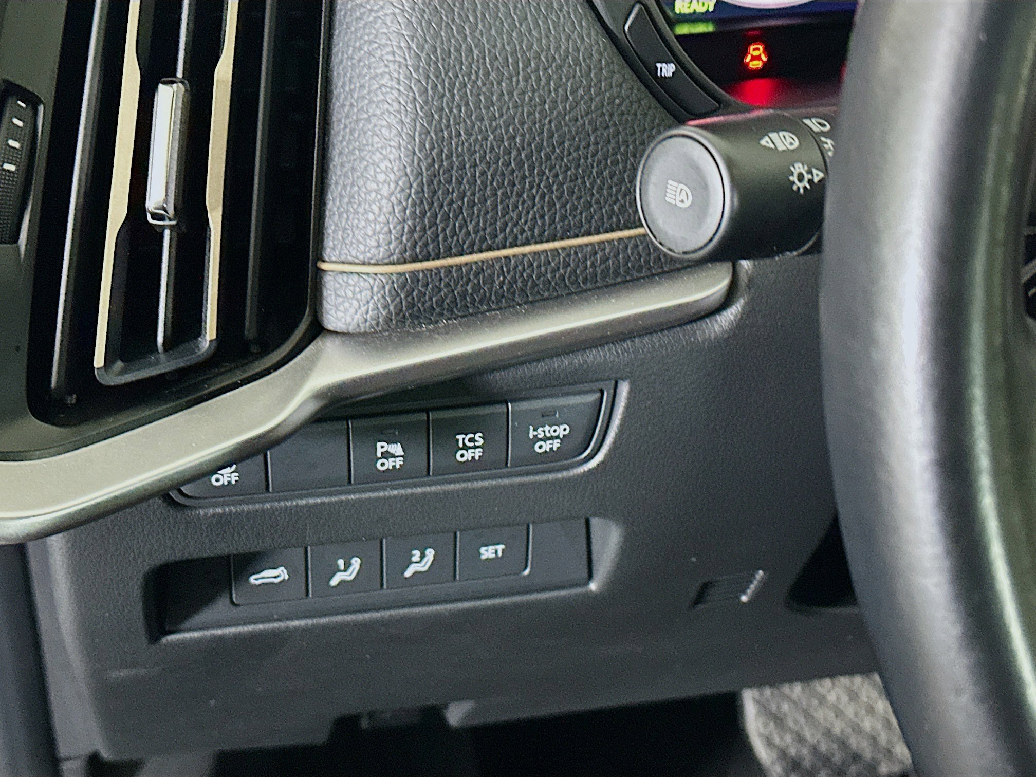 Used 2025 MAZDA CX-90 3.3 Turbo w/ Premium Sport Pkg image 17