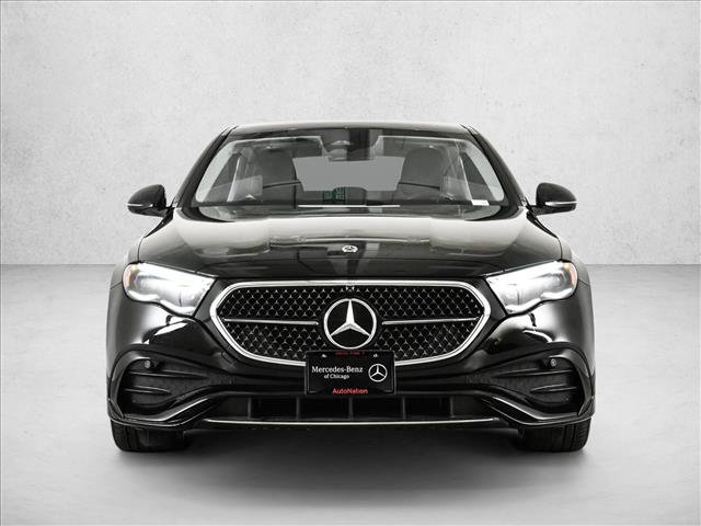 Used 2024 Mercedes-Benz E 450 4MATIC Sedan image 2