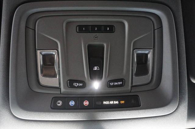 Used 2021 GMC Sierra 1500 SLT w/ SLT Premium Package AWD/4WD image 23