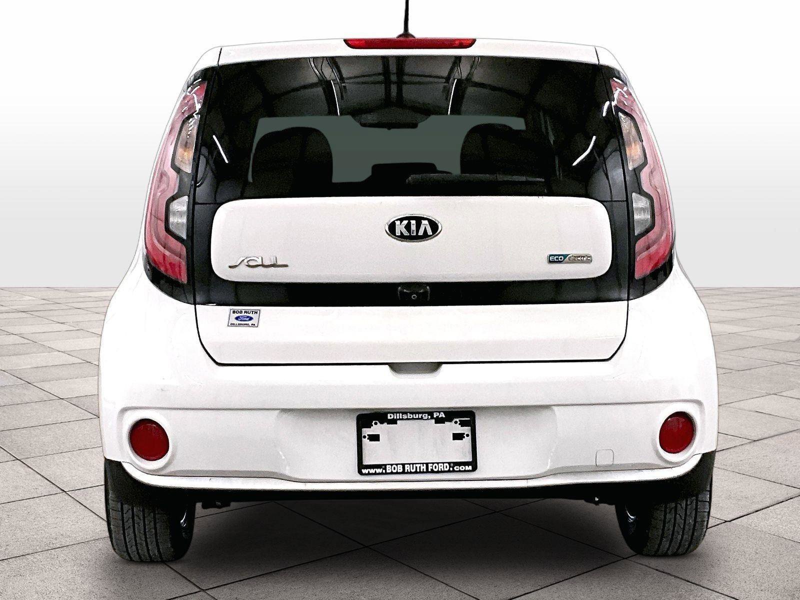 Used 2016 Kia Soul EV FWD image 5