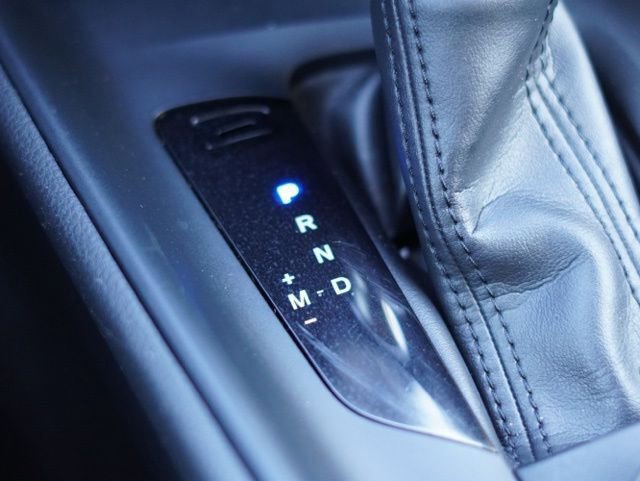 Used 2019 Toyota C-HR LE image 28