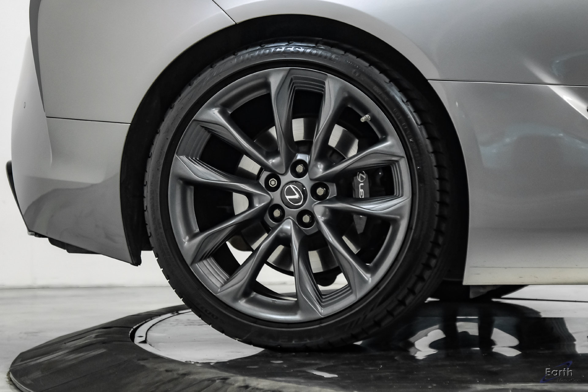 Used 2018 Lexus LC 500 Coupe w/ Performance Package RWD image 90