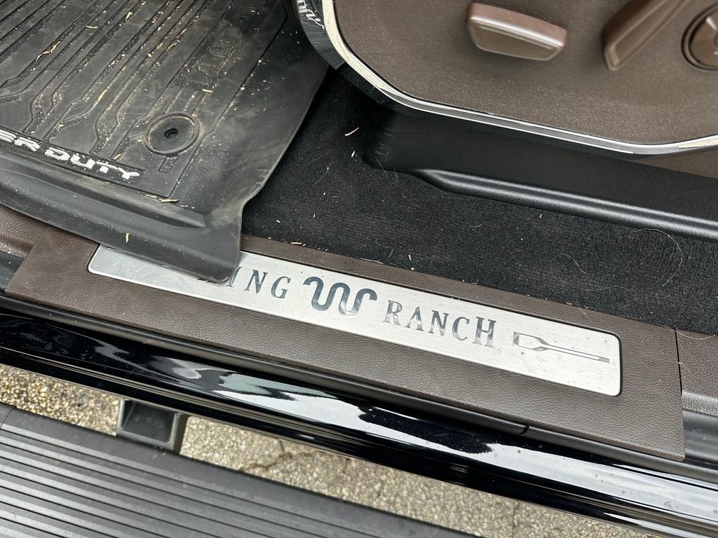 New 2025 Ford F250 King Ranch w/ Chrome Package image 36