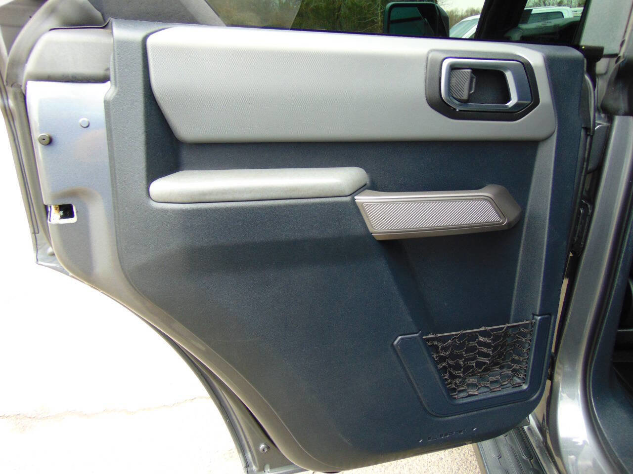 Used 2022 Ford Bronco Black Diamond image 43