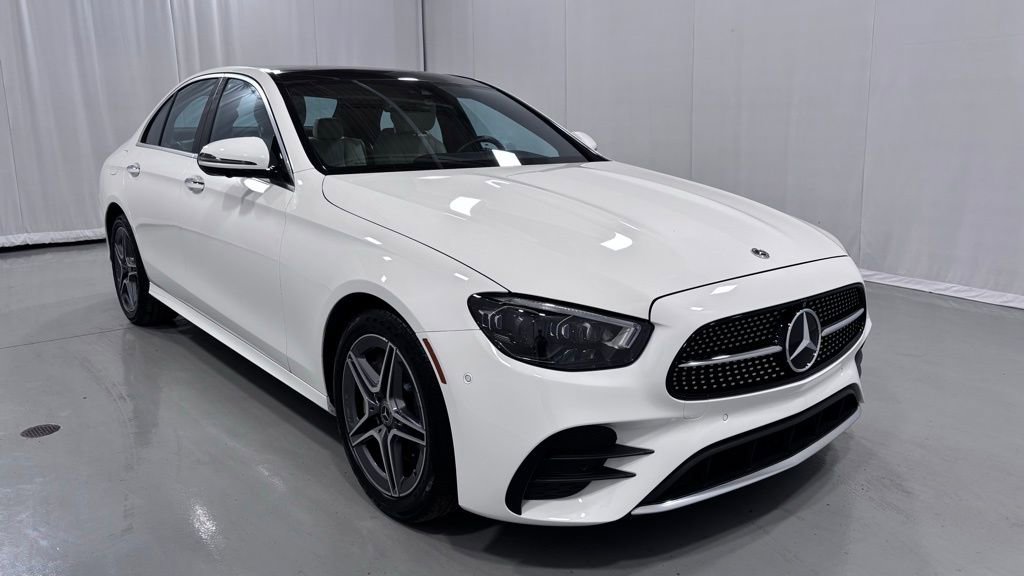 Certified 2023 Mercedes-Benz E 350 4MATIC Sedan image 4