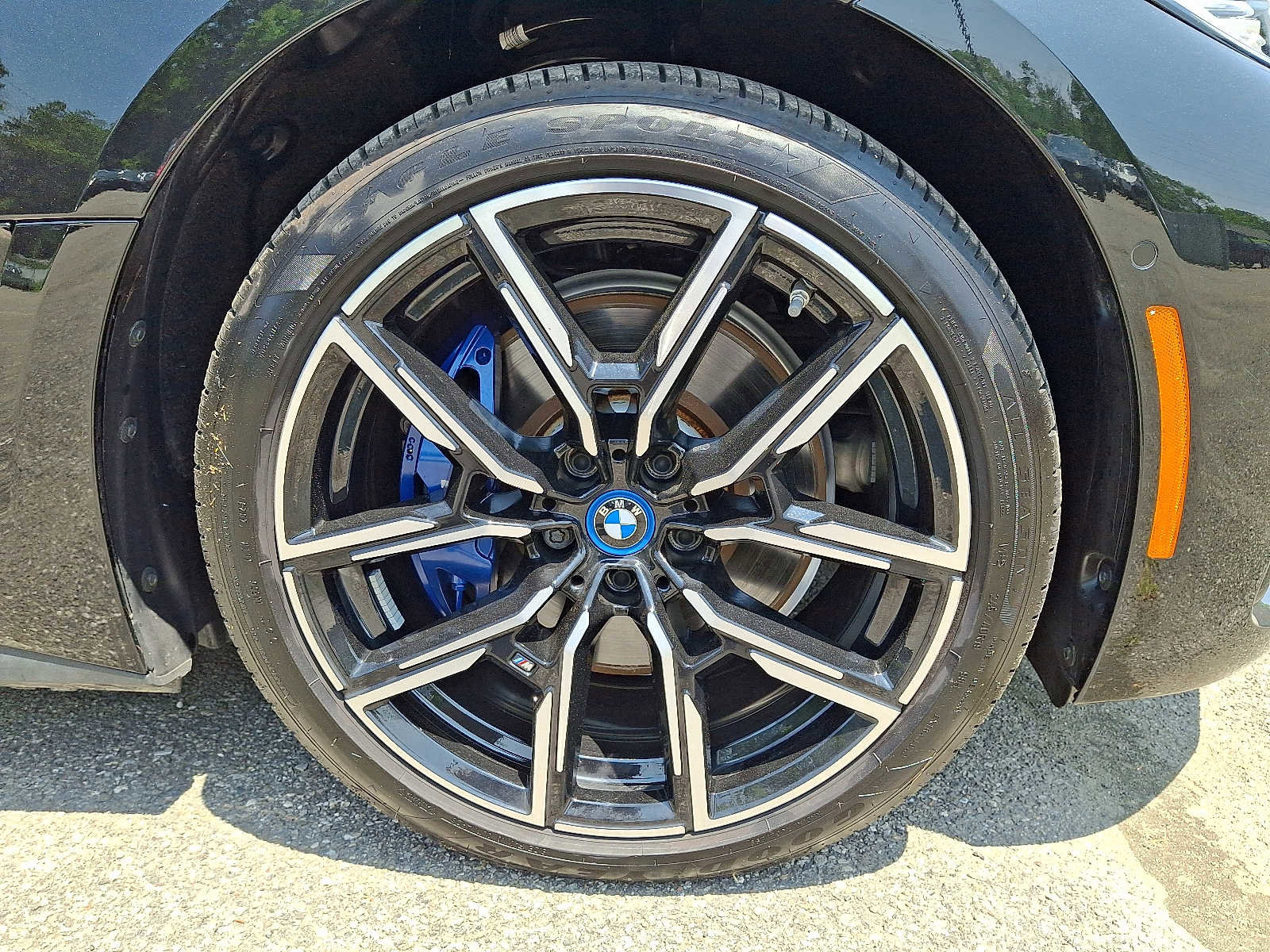 Certified 2024 BMW i4 M50 w/ Premium Package image 8