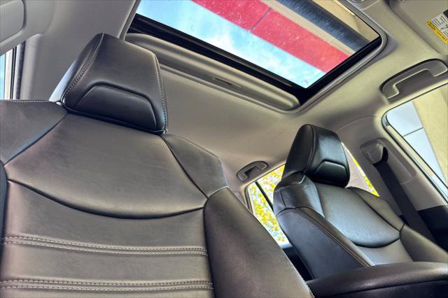 Certified 2021 Toyota RAV4 XLE Premium AWD/4WD image 18