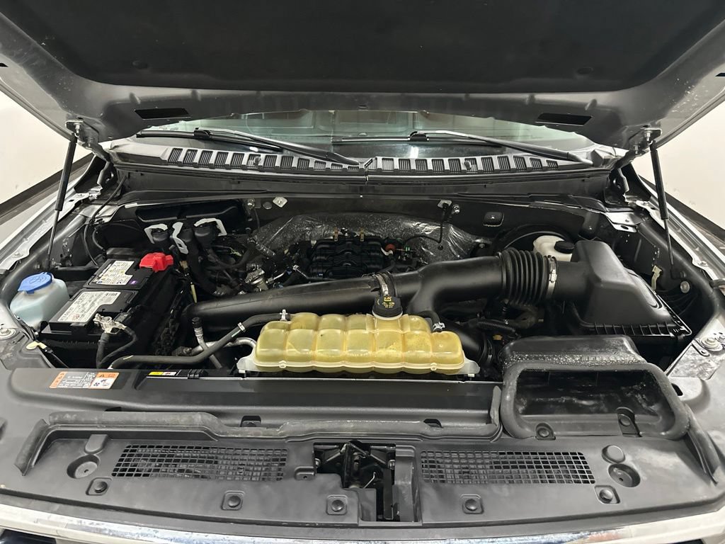 Used 2021 Ford Expedition XLT RWD image 6