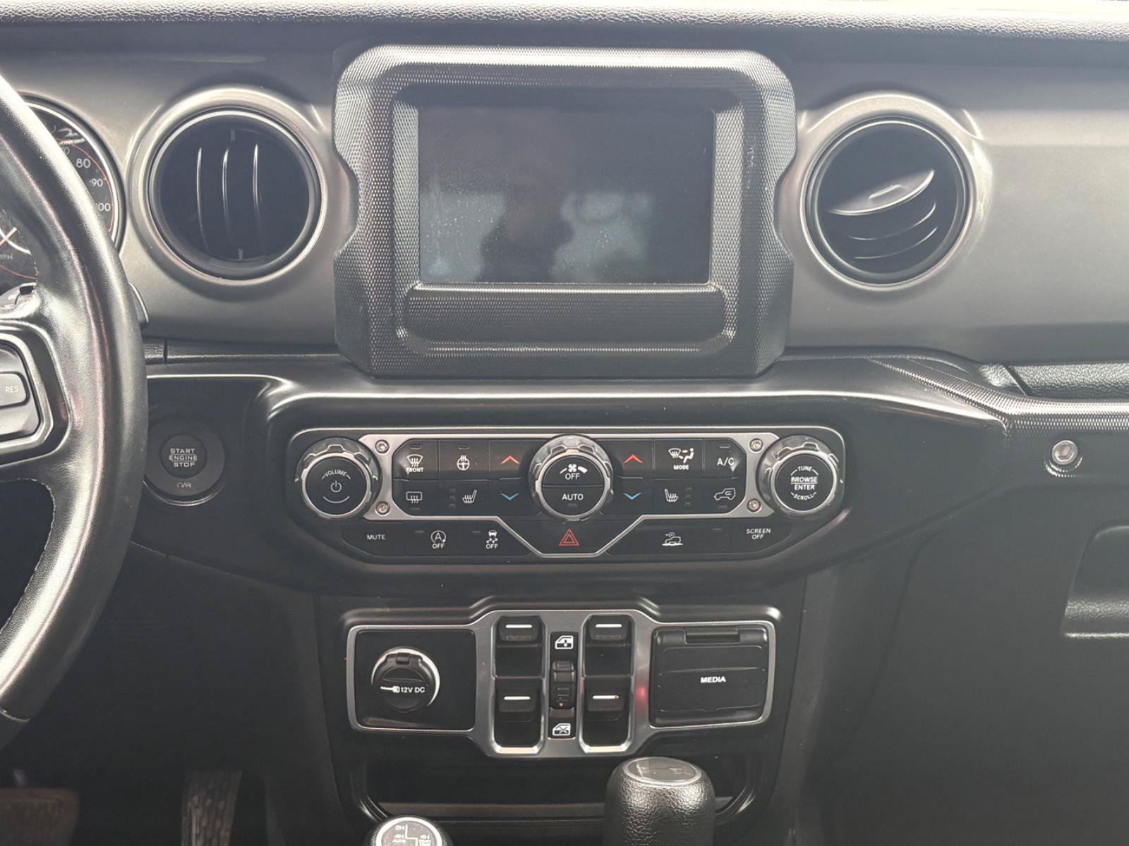 Used 2022 Jeep Wrangler Unlimited Sport AWD/4WD image 22