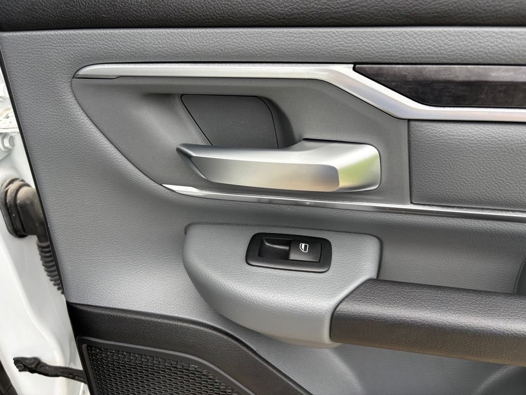 Used 2023 RAM 1500 Big Horn AWD/4WD image 33
