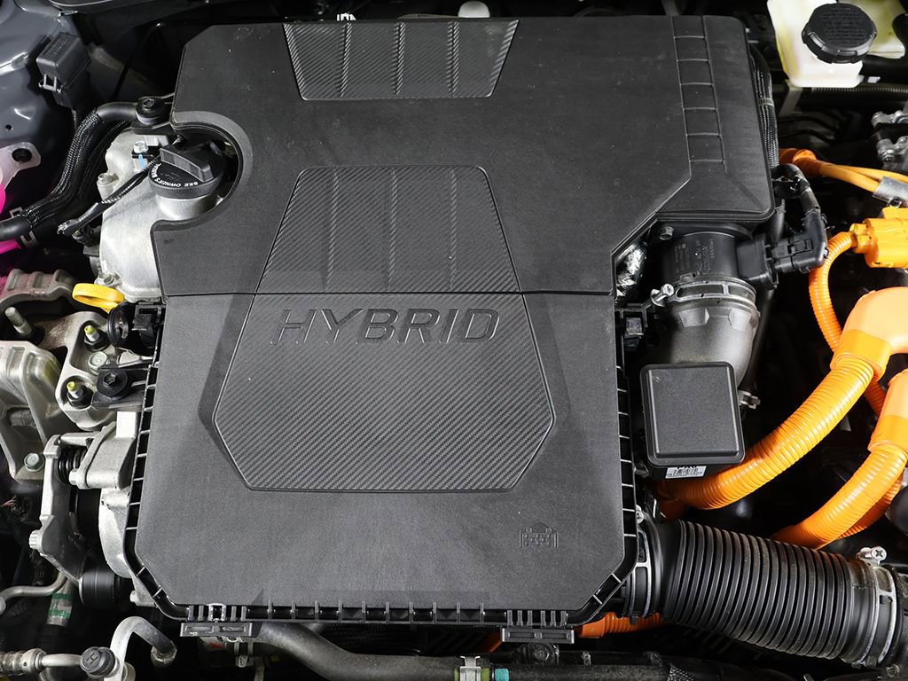 Certified 2024 Hyundai Elantra Limited FWD image 20