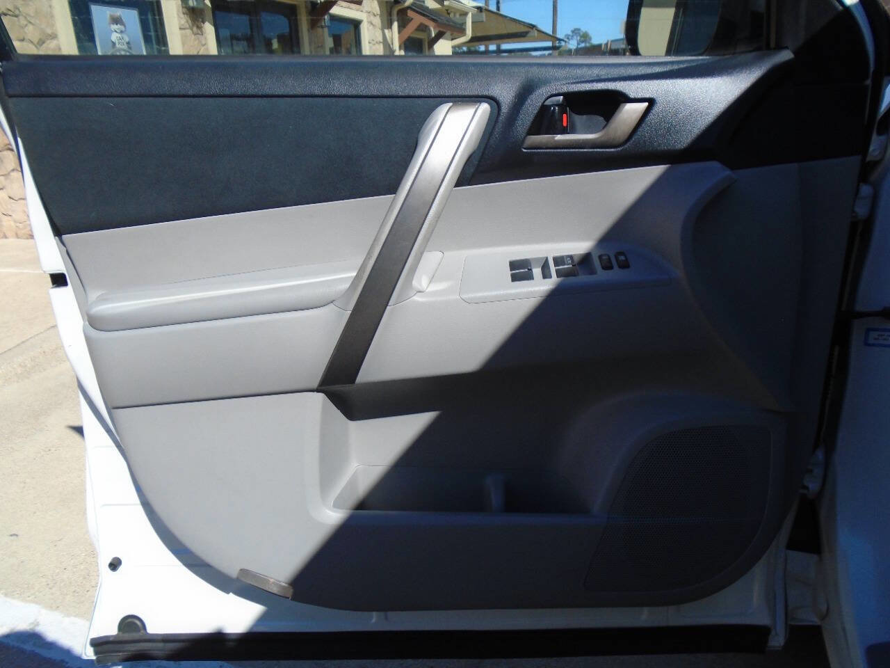 Used 2008 Toyota Highlander Sport image 30