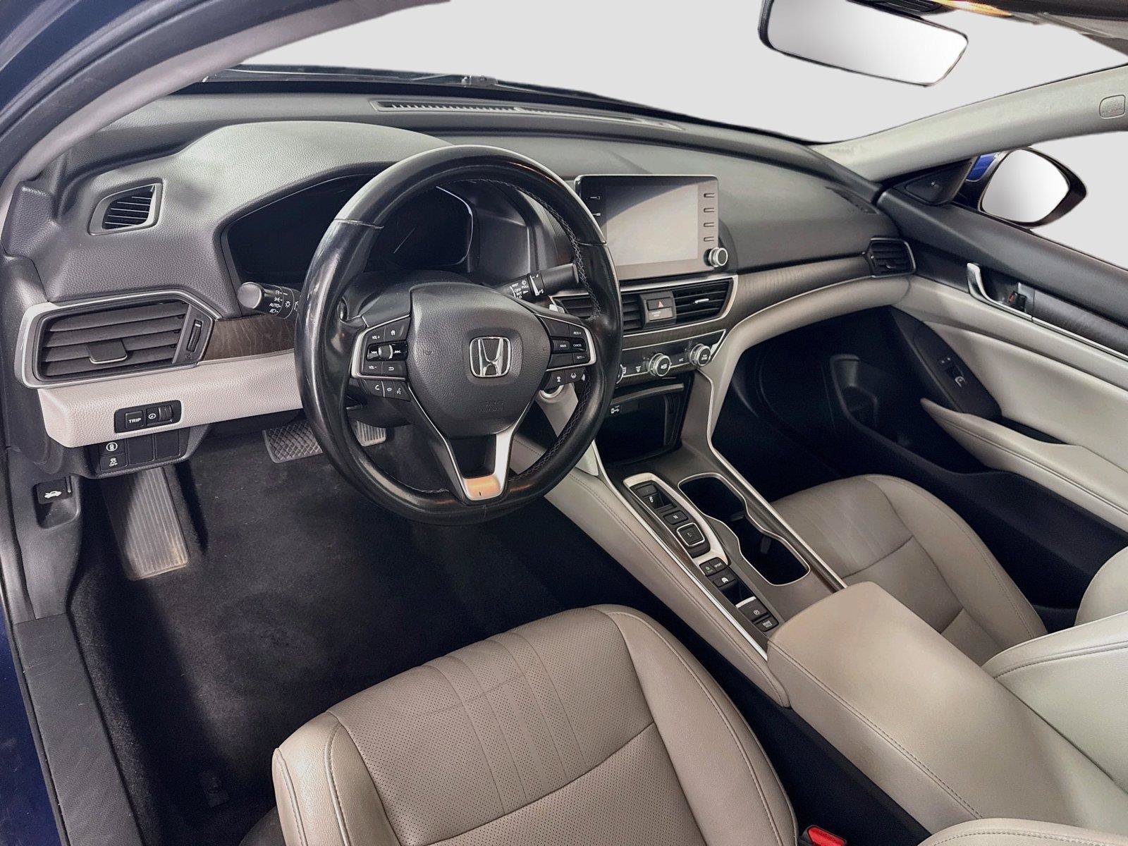 Used 2019 Honda Accord EX-L image 3