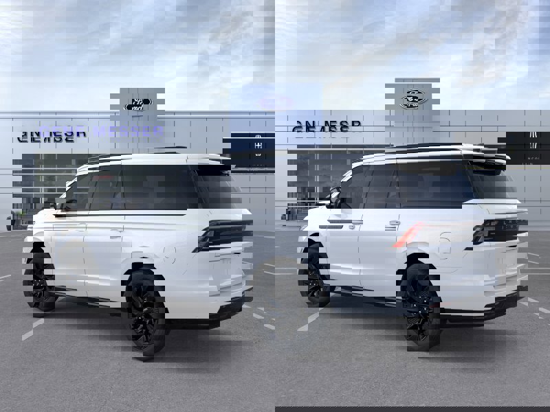 New 2026 Lincoln Navigator L Reserve image 17