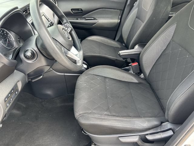 Used 2020 Nissan Kicks S FWD image 20