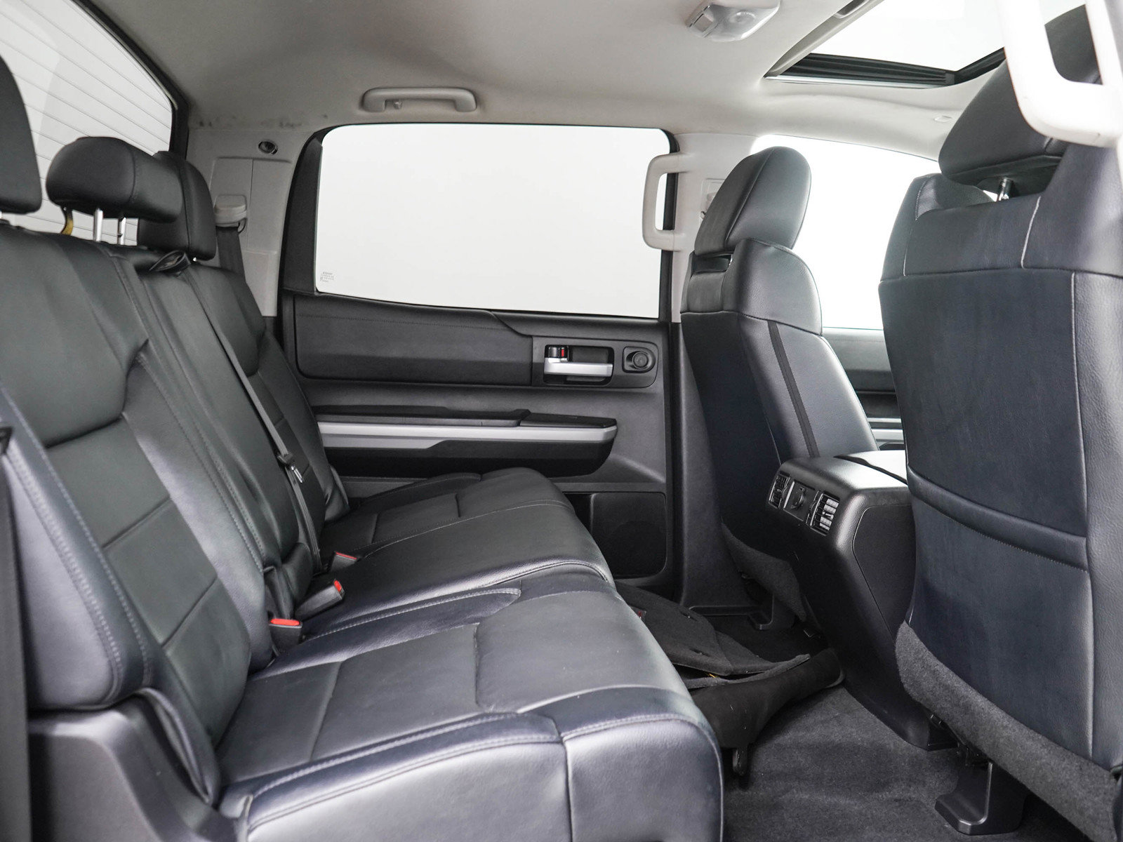 Used 2021 Toyota Tundra SR5 AWD/4WD image 14