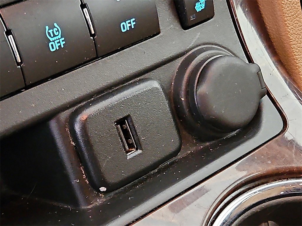 Used 2017 Buick Enclave Leather image 26