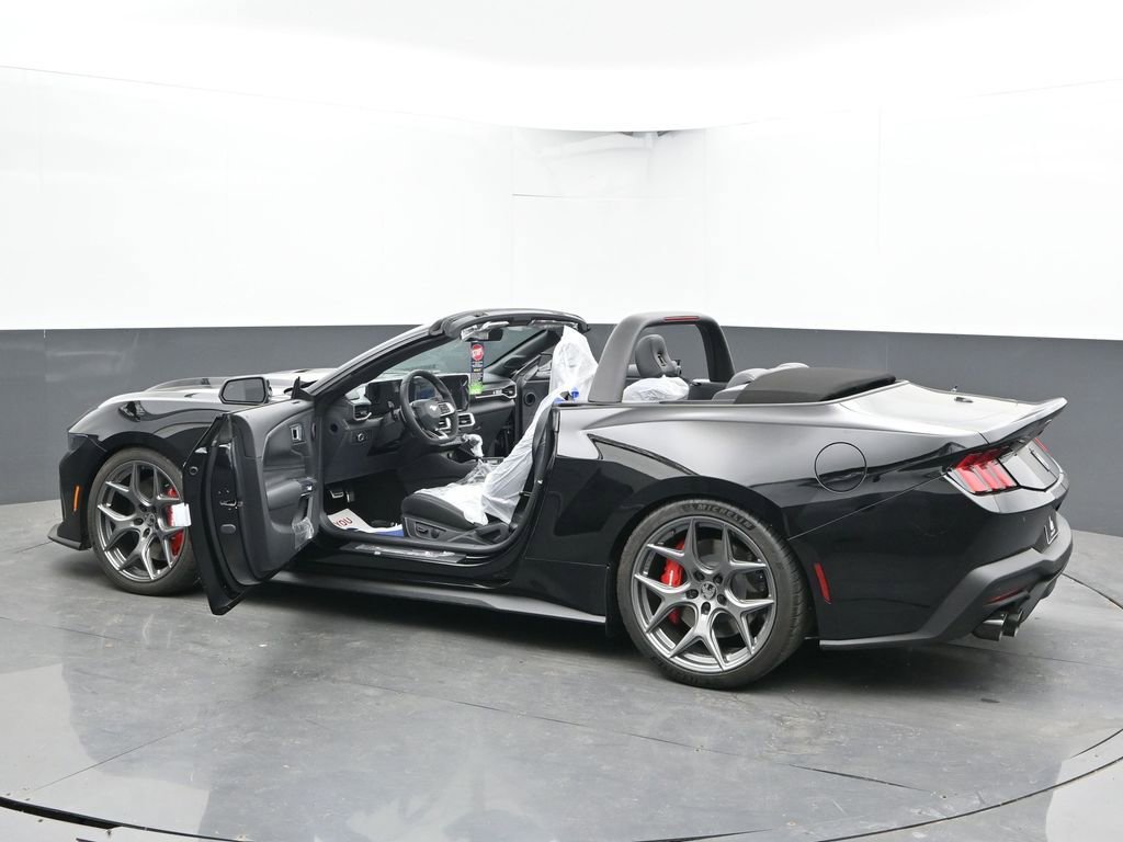 New 2026 Ford Mustang GT Premium w/ GT Performance Package RWD image 43