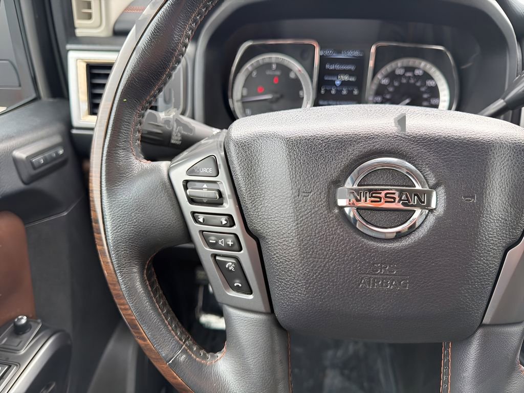 Used 2016 Nissan Titan Platinum Reserve image 25