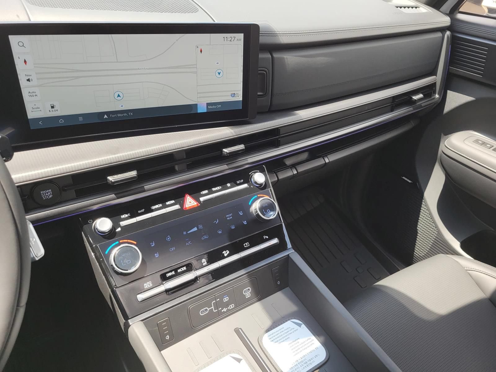 New 2026 Hyundai Santa Fe Calligraphy FWD image 17