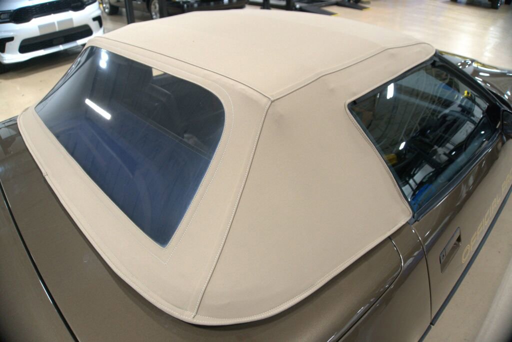 Used 1986 Chevrolet Corvette Convertible image 29
