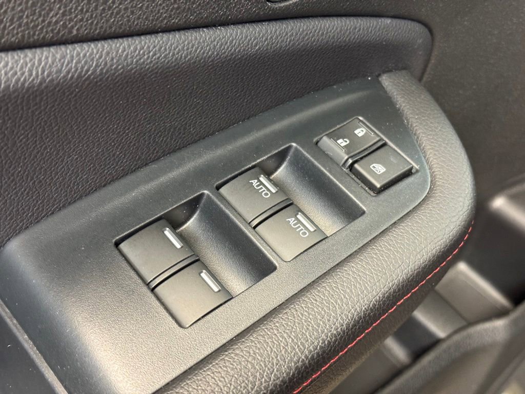 Used 2023 Honda Ridgeline Black Edition image 11