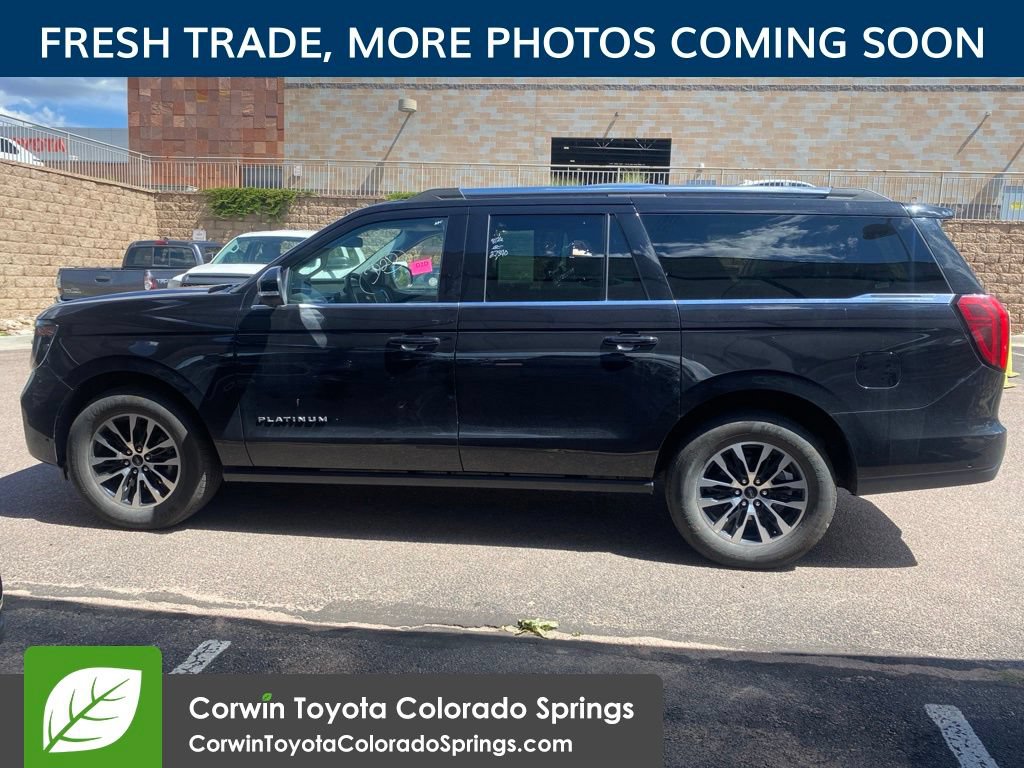 Used 2025 Ford Expedition Max Platinum AWD/4WD image 5