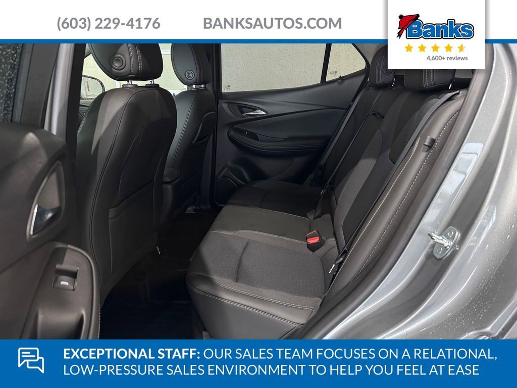 Certified 2023 Buick Encore GX Select w/ Sport Touring Package image 9