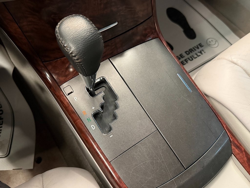 Used 2012 Toyota Avalon Limited image 13