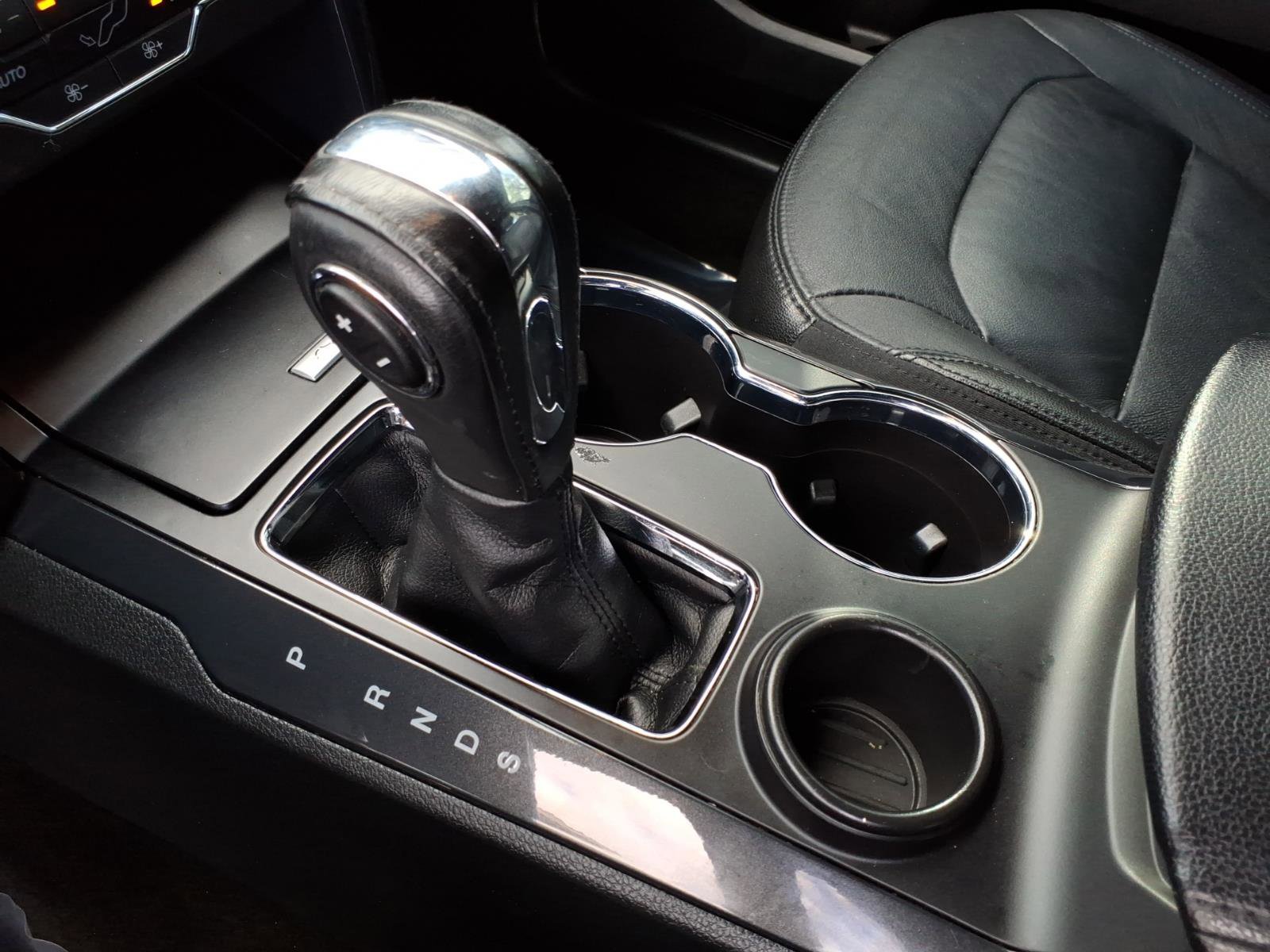 Used 2018 Ford Explorer XLT w/ Equipment Group 202A image 32