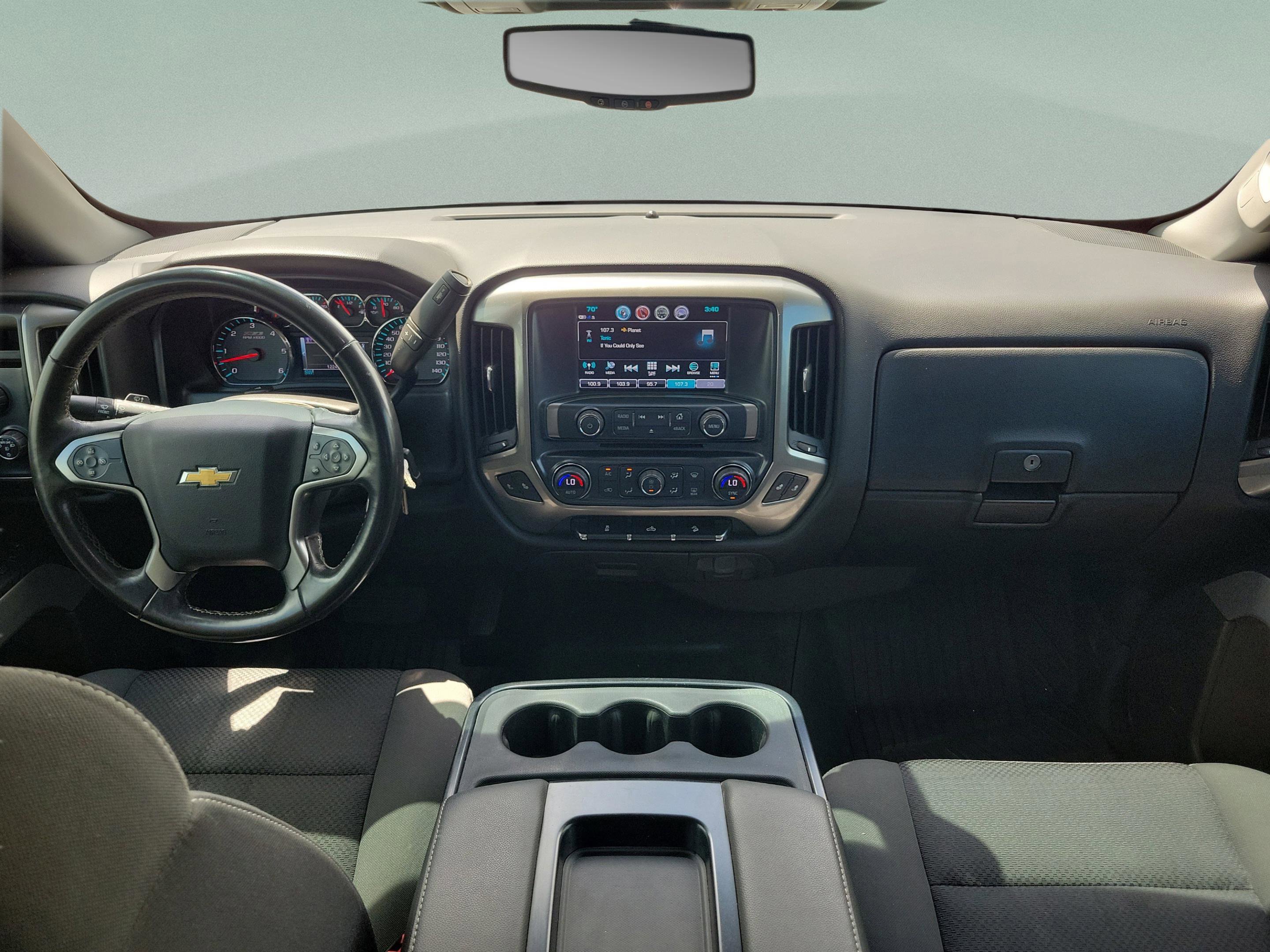 Used 2018 Chevrolet Silverado 1500 LT w/ All Star Edition image 11