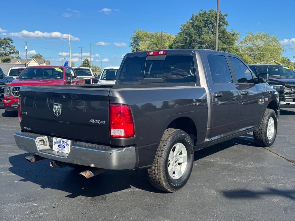 Used 2019 RAM 1500 Classic SLT w/ Luxury Group AWD/4WD image 21