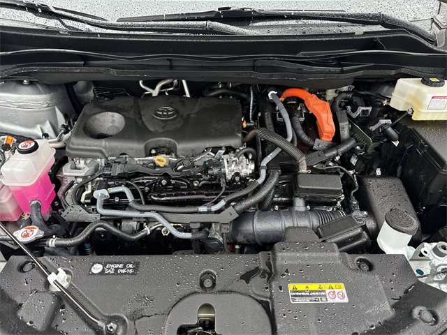 Used 2025 Toyota Sienna Platinum image 30