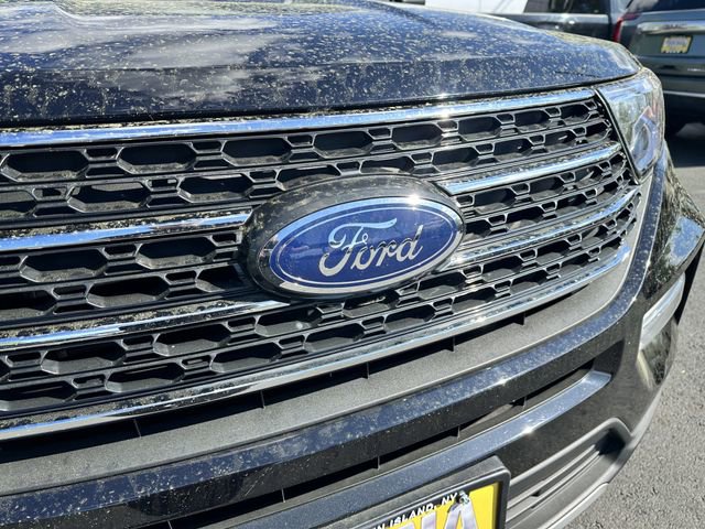 Certified 2023 Ford Explorer XLT w/ Equipment Group 202A image 10
