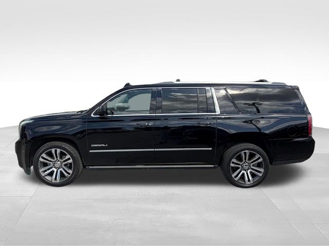 Used 2018 GMC Yukon XL Denali w/ Denali Ultimate Package AWD/4WD image 8