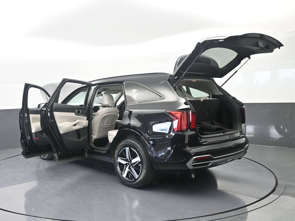Used 2023 Kia Sorento S FWD image 82