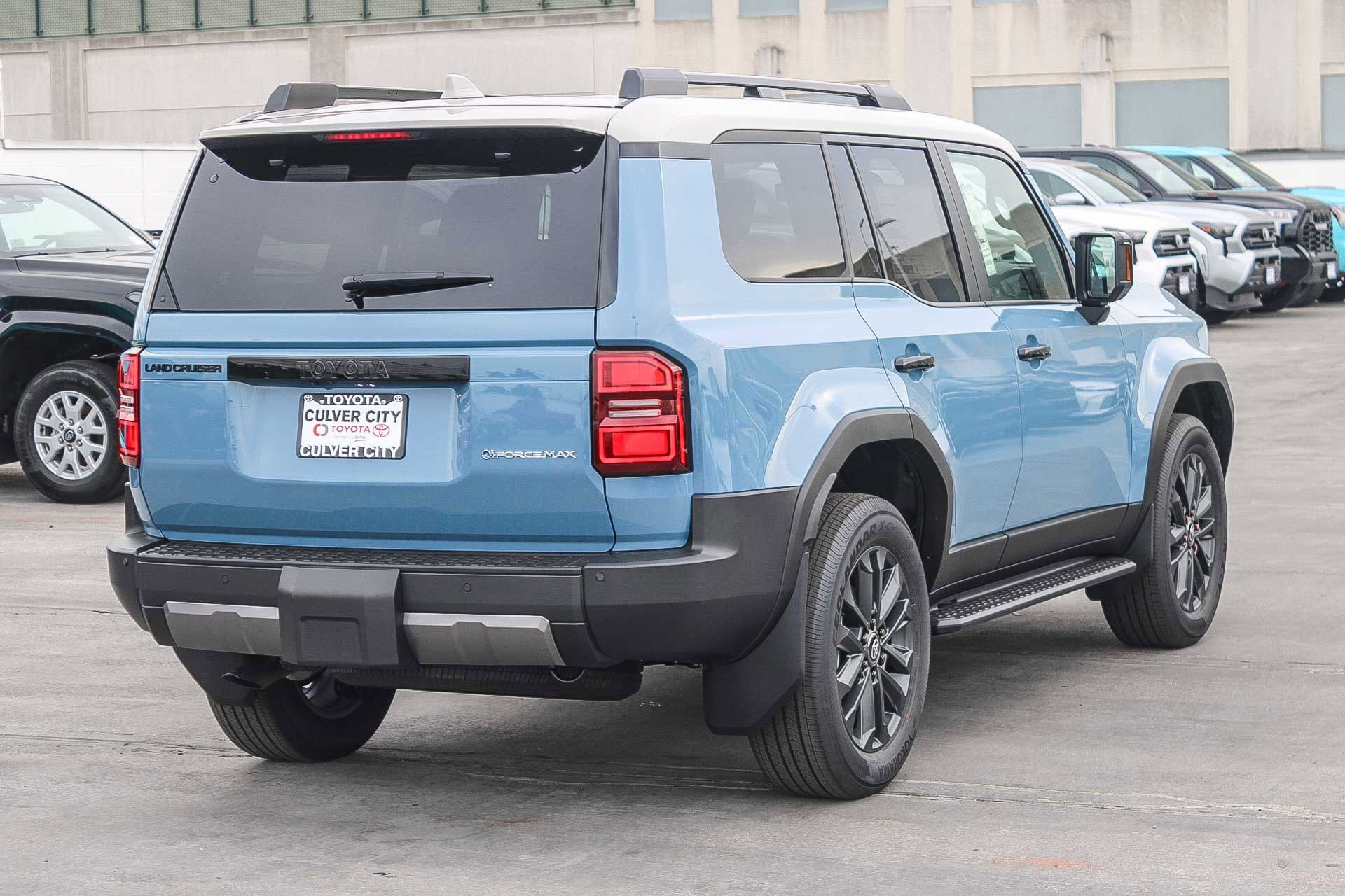 New 2026 Toyota Land Cruiser image 9