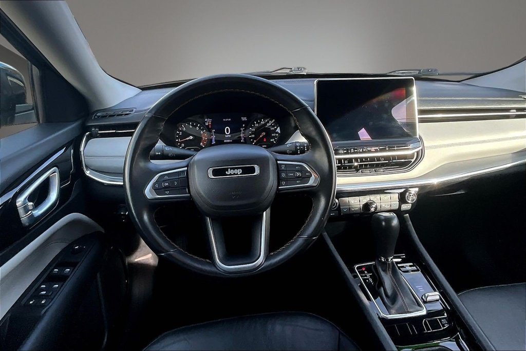 Used 2022 Jeep Compass Limited AWD/4WD image 8