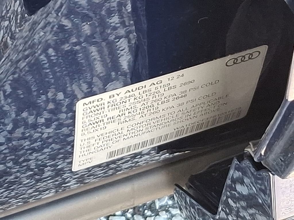 Certified 2025 Audi Q3 2.0T Premium w/ Convenience Package image 27