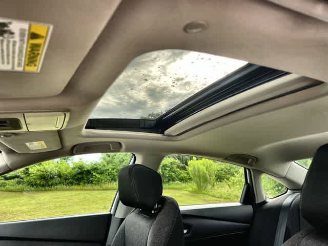 Used 2024 Honda Accord EX image 32